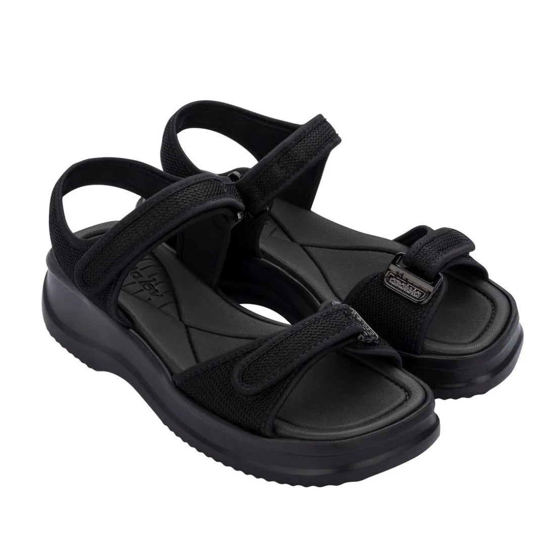 Sandalia Azaleia Vera Therapy negro - vista en ángulo mostrando diseño deportivo